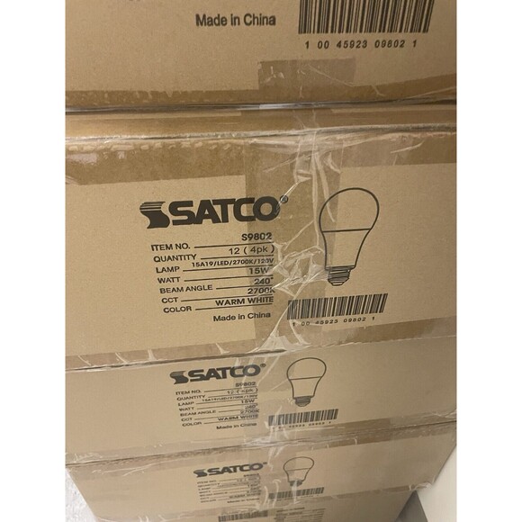 Large lot of 48 Satco LED Bulbs 120V Warm White 1500 Lumen New - Picture 9 of 10
